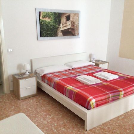 Apartmán A Due Passi Da Giulietta-Casa Capuleti Verona Exteriér fotografie