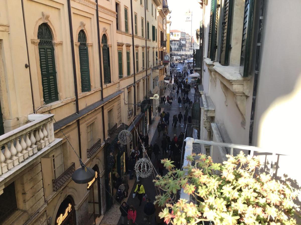 Apartmán A Due Passi Da Giulietta-Casa Capuleti Verona Exteriér fotografie